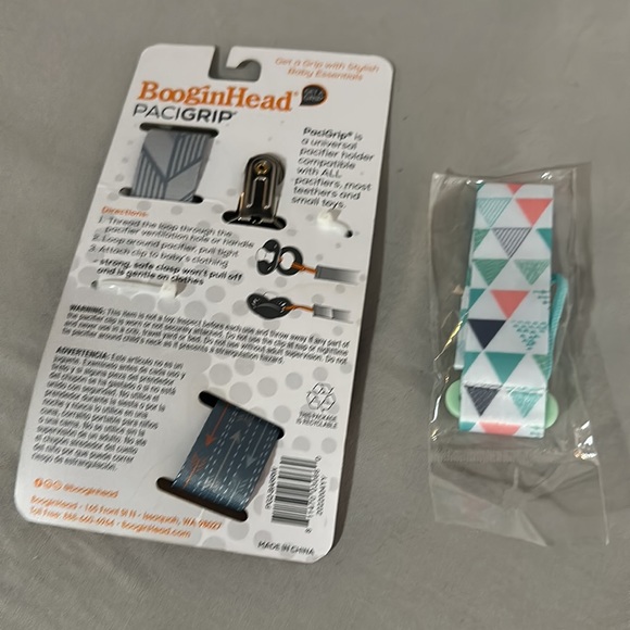 Boogin Head PaciGrip / Nuk Holders - Picture 3 of 3